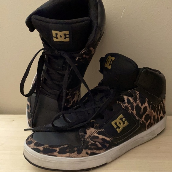 dc shoes leopard
